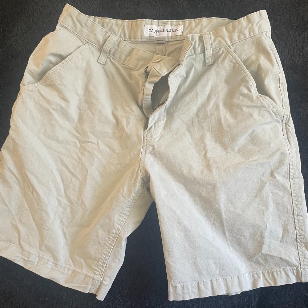 Calvin Klein Jean Shorts Khaki White (32)